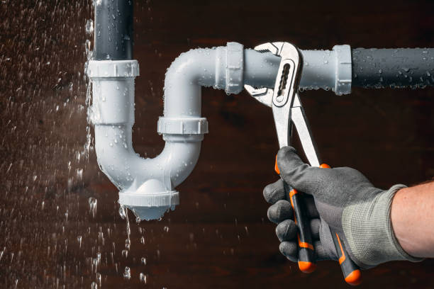 Professional Leak Detection technician working in Marlow, NH